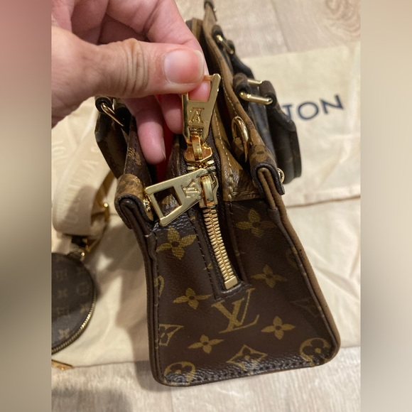 💯% Authentic Louis Vuitton Eastwest crossbody - Picture 7 of 13